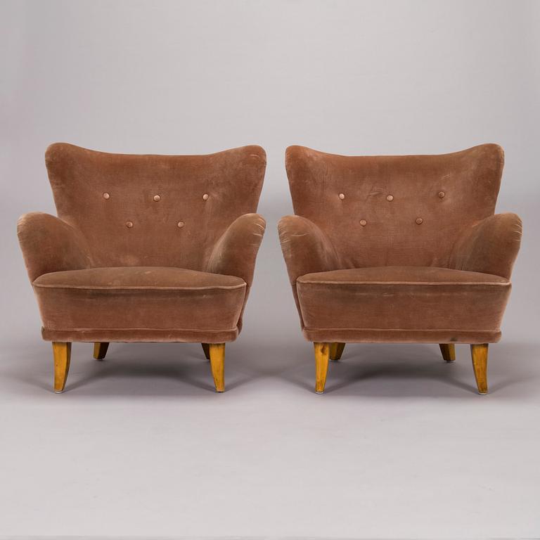 Ilmari Lappalainen, a pair of 1950's 'Laila' armchairs for Asko, Finland.