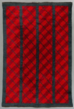 MATTA, dubbel, sent 1900-tal. ca 204 x 138 cm.