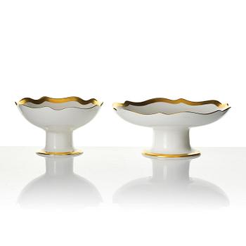 Karin Björquist, Gunnar Cyrén & Ingrid Dessau, a 316-piece “Nobel” service, comprising porcelain, cutlery, glassware and napkins.