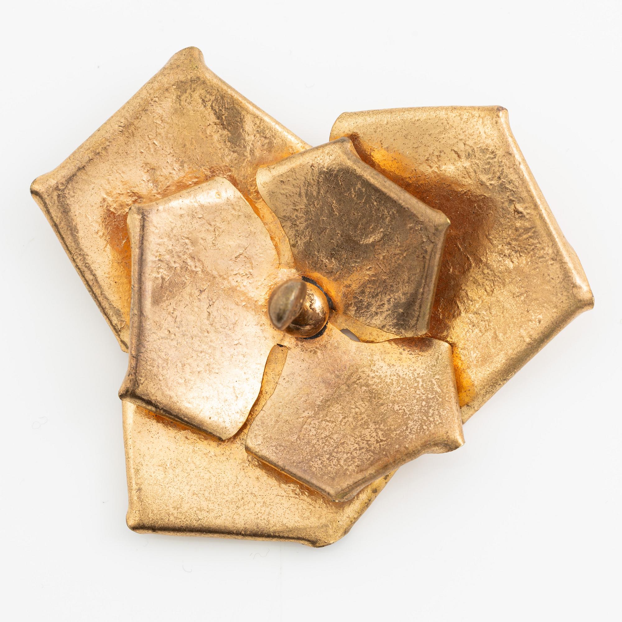 Tapio Wirkkala, brooch, gilded metal, Finland, signed TW.