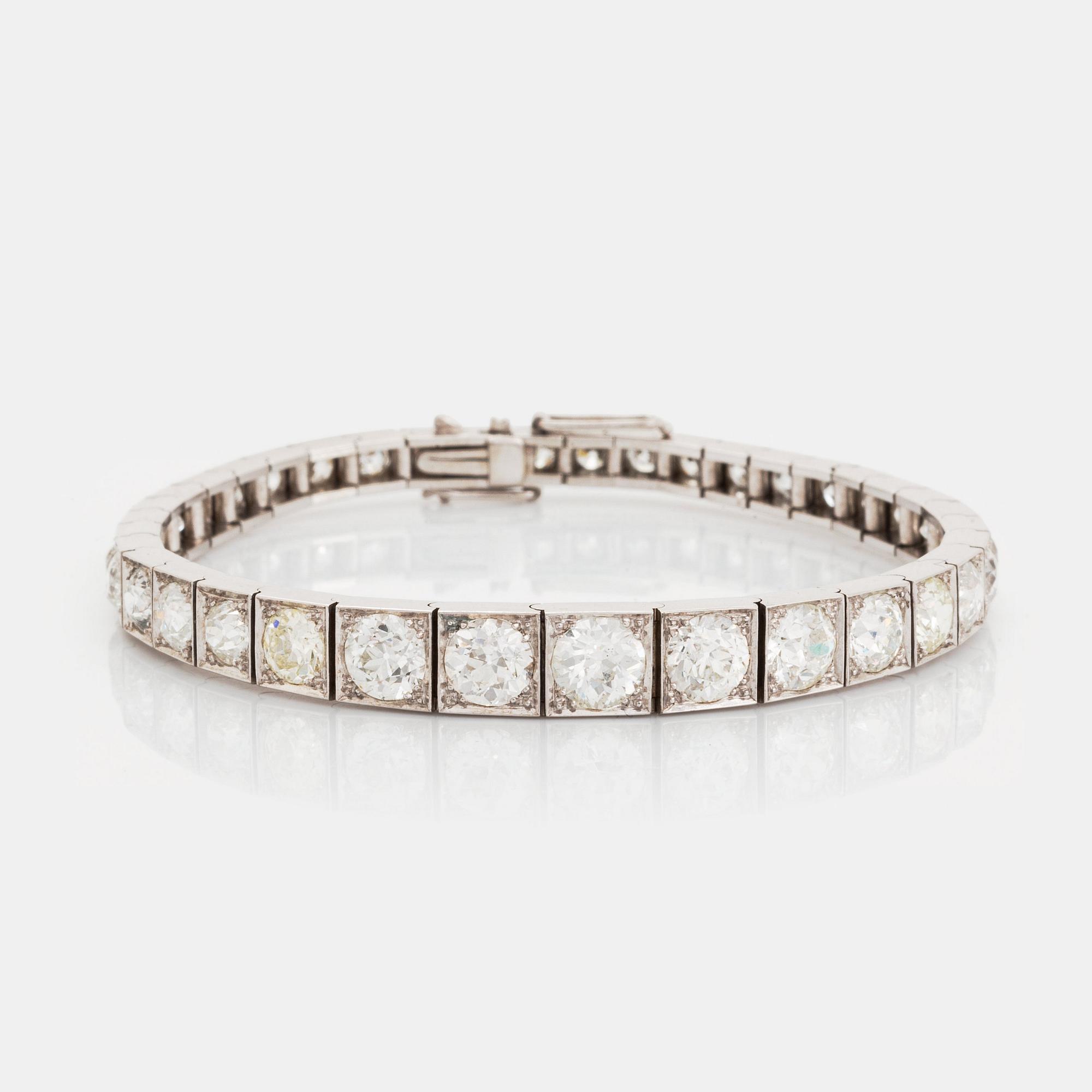 Armband 14K vitguld med gammalslipade diamanter.