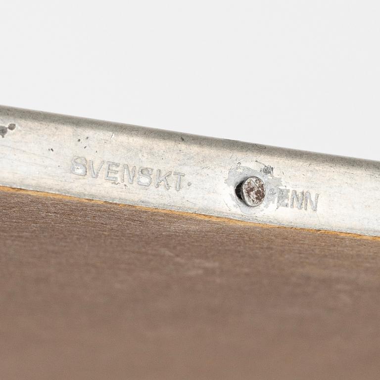 Spegel med två lampetter, 1900-talets första hälft.