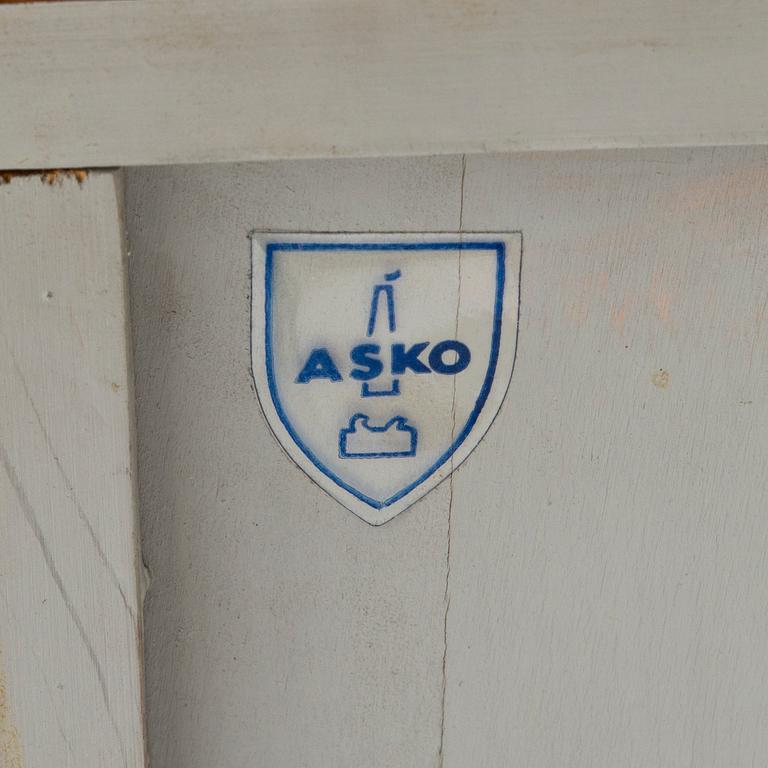 ILMARI TAPIOVAARA, skrivbord/toalettbord, modell 1503, Asko 1960-tal.