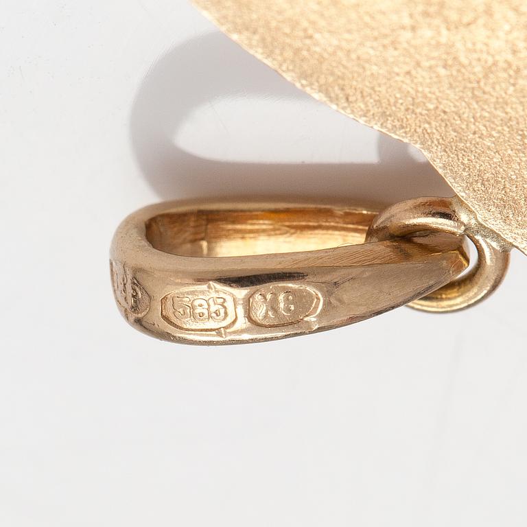A 14K gold pendant. Kultasepänliike Seppo Penttinen, Sodankylä 1999.