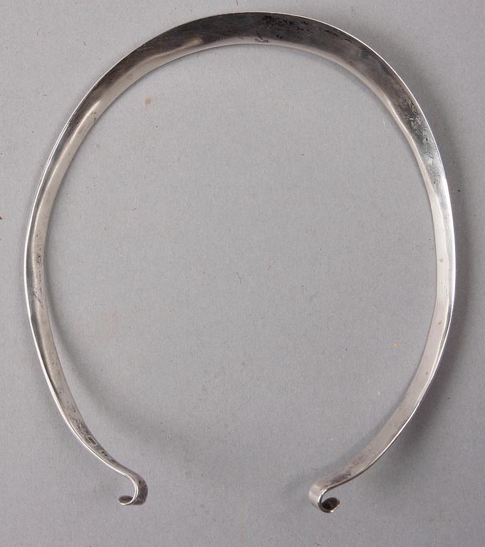 HALSRING, silver. 1900-talets slut.
