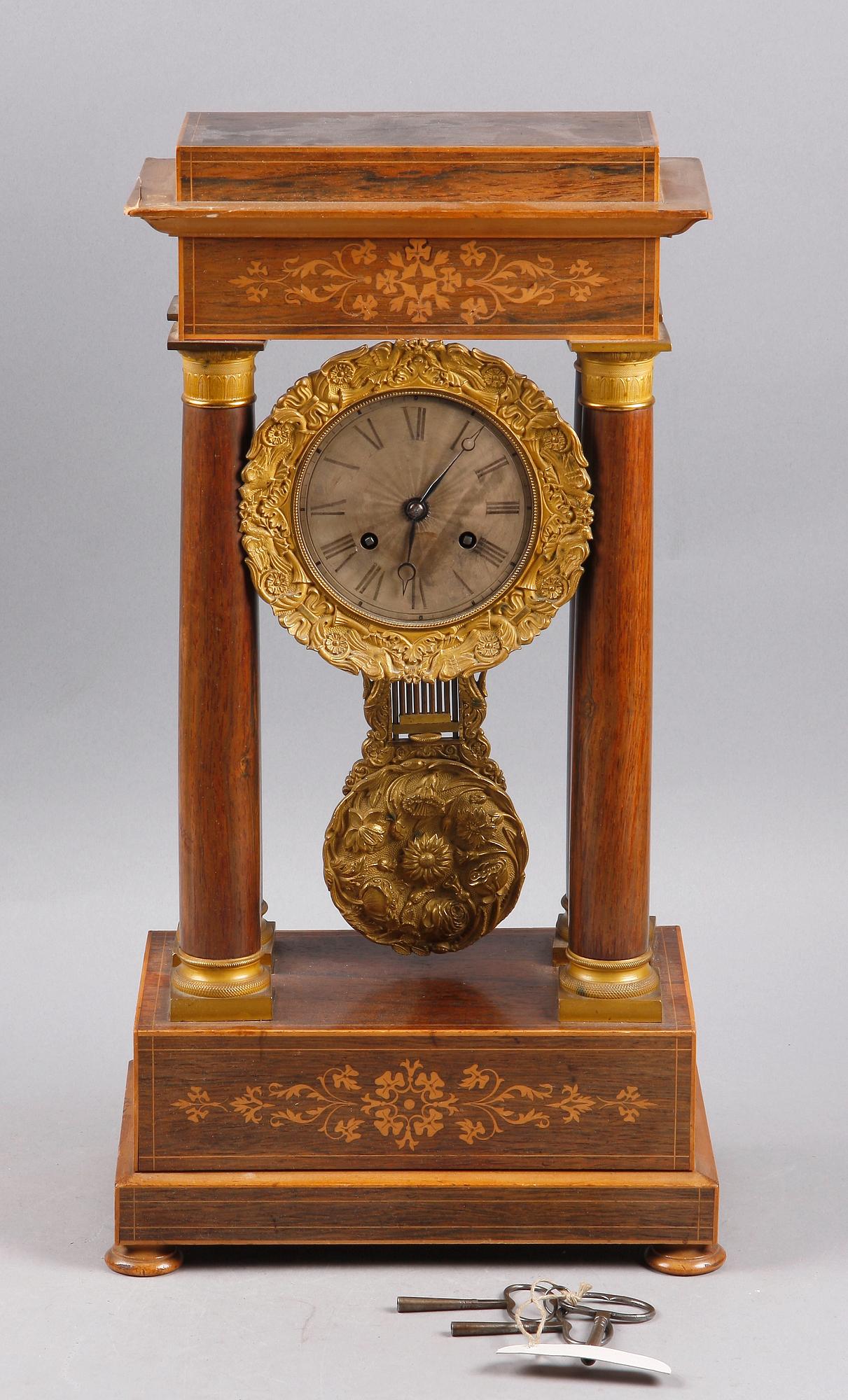 BORDSPENDYL, senempire, 1800-talets mitt.