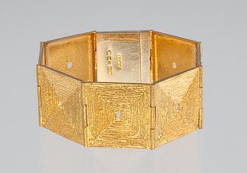 Björn Weckström, A GOLDEN BRACELET "RUUTU".