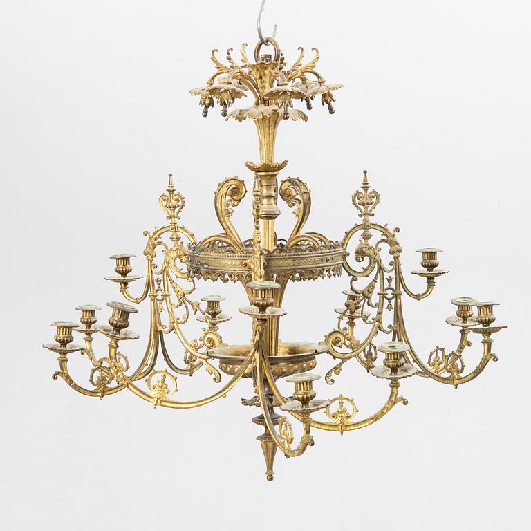 Chandelier Neo-Renaissance circa 1900.