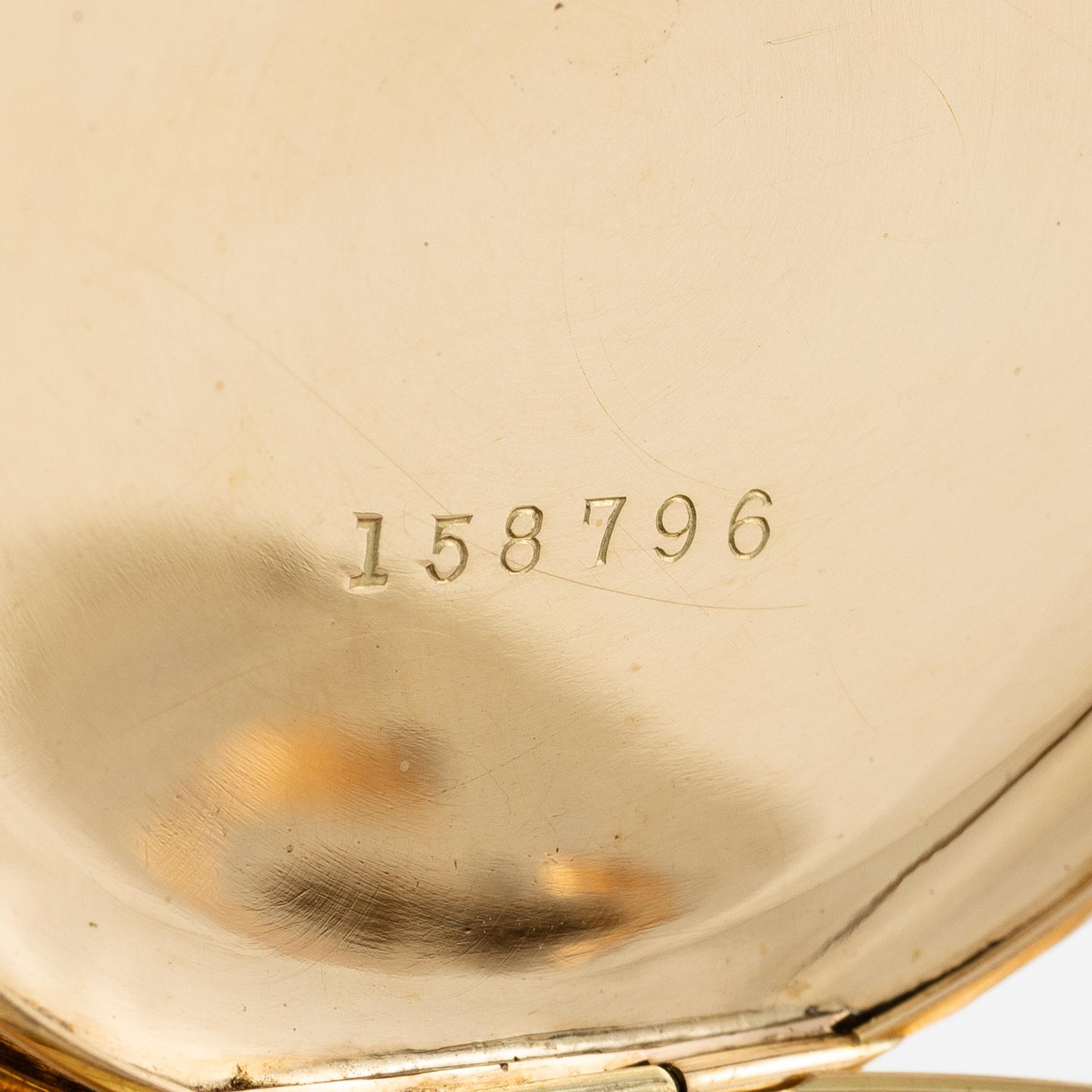 American Waltham Watch Co, pocket watch, 14K gold, 49 mm.