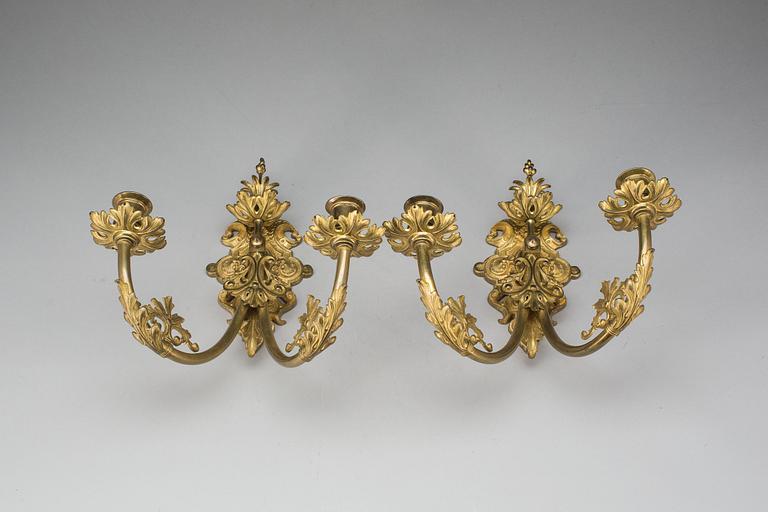 VÄGGLAMPETTER, ett par, 1800-talets slut.