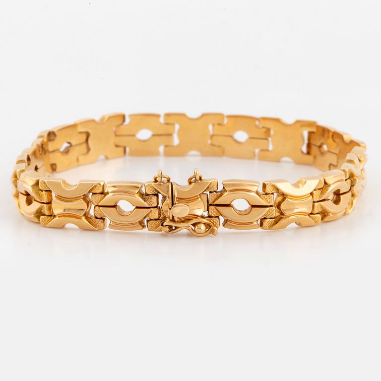 18K gold Italian bracelet.