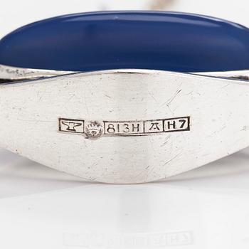 Elis Kauppi, a silver pendant with blue stone. Kupittaan Kulta, Turku 1961. With sterling silver chain.