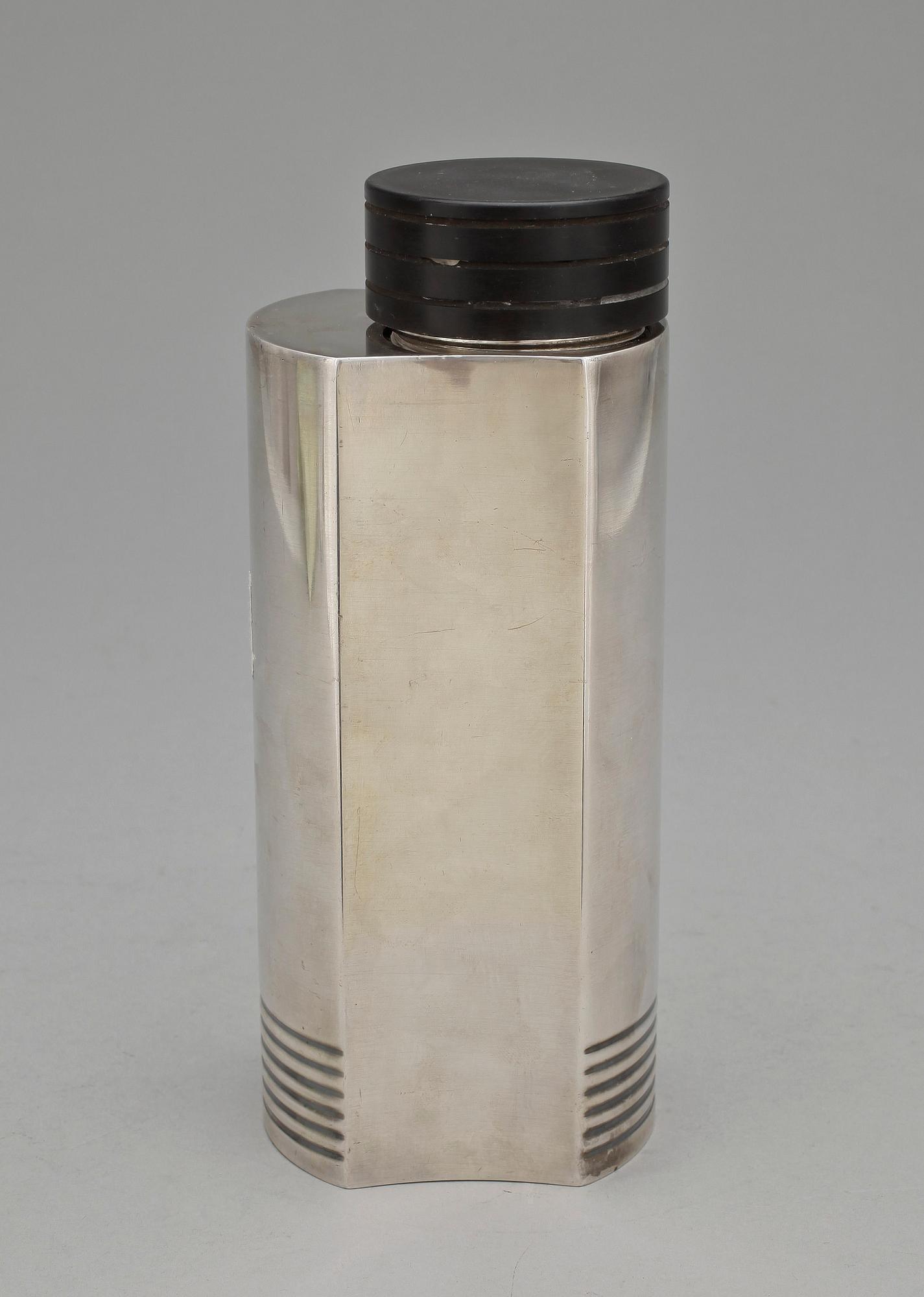 SHAKER, nysilver, Folke Ahlström, GAB, Stockholm, 1900-talets mitt.
