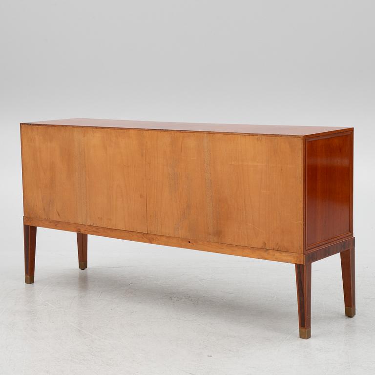 Swedish Modern, sideboard, omkring 1900-talets mitt.