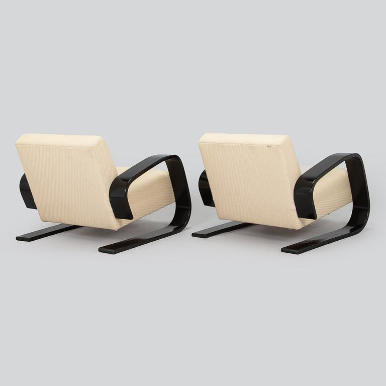 Alvar Aalto, fåtöljer ett par, "Tank chair" modell 400, Artek, 1970-tal.