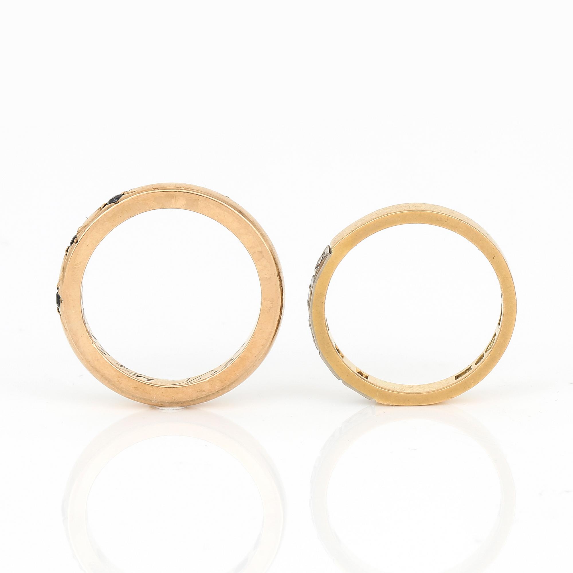 RINGAR, 2 st, 18K guld med diamanter och troligen safirer, 1900-tal. Total vikt ca 9,78 g.