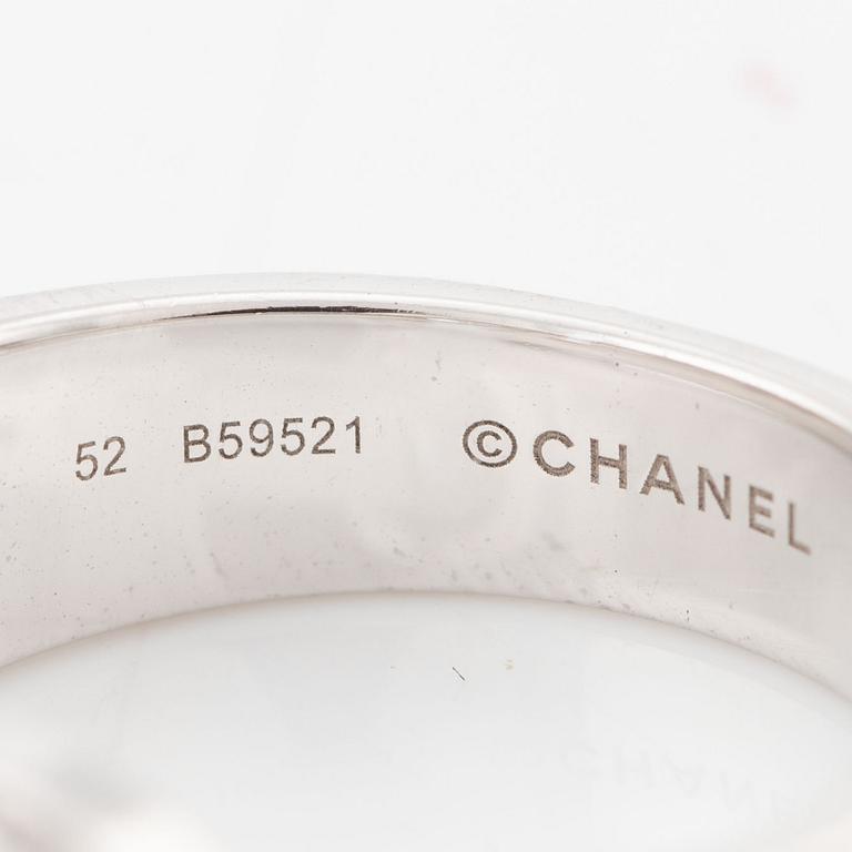 Chanel, ring, 18K white gold with brilliant-cut diamonds.