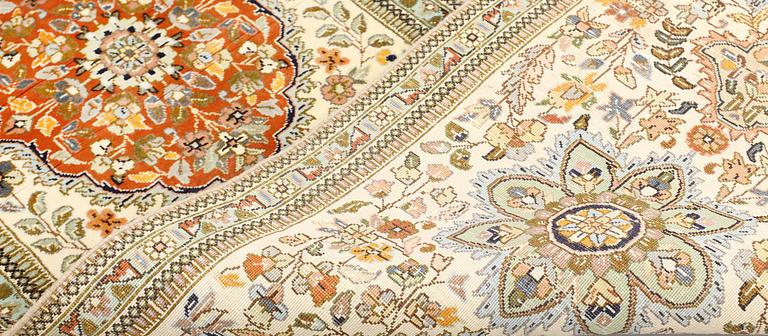 A Tabriz runner, c. 320 x 75 cm.