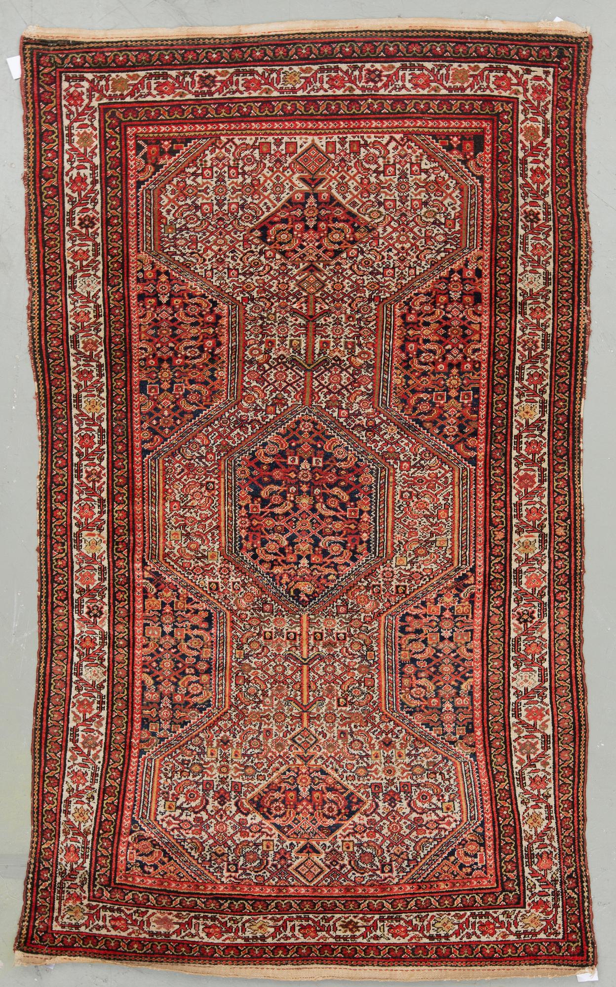 MATTA, semiantik, sannolik Malajir. Ca 202x123 cm.