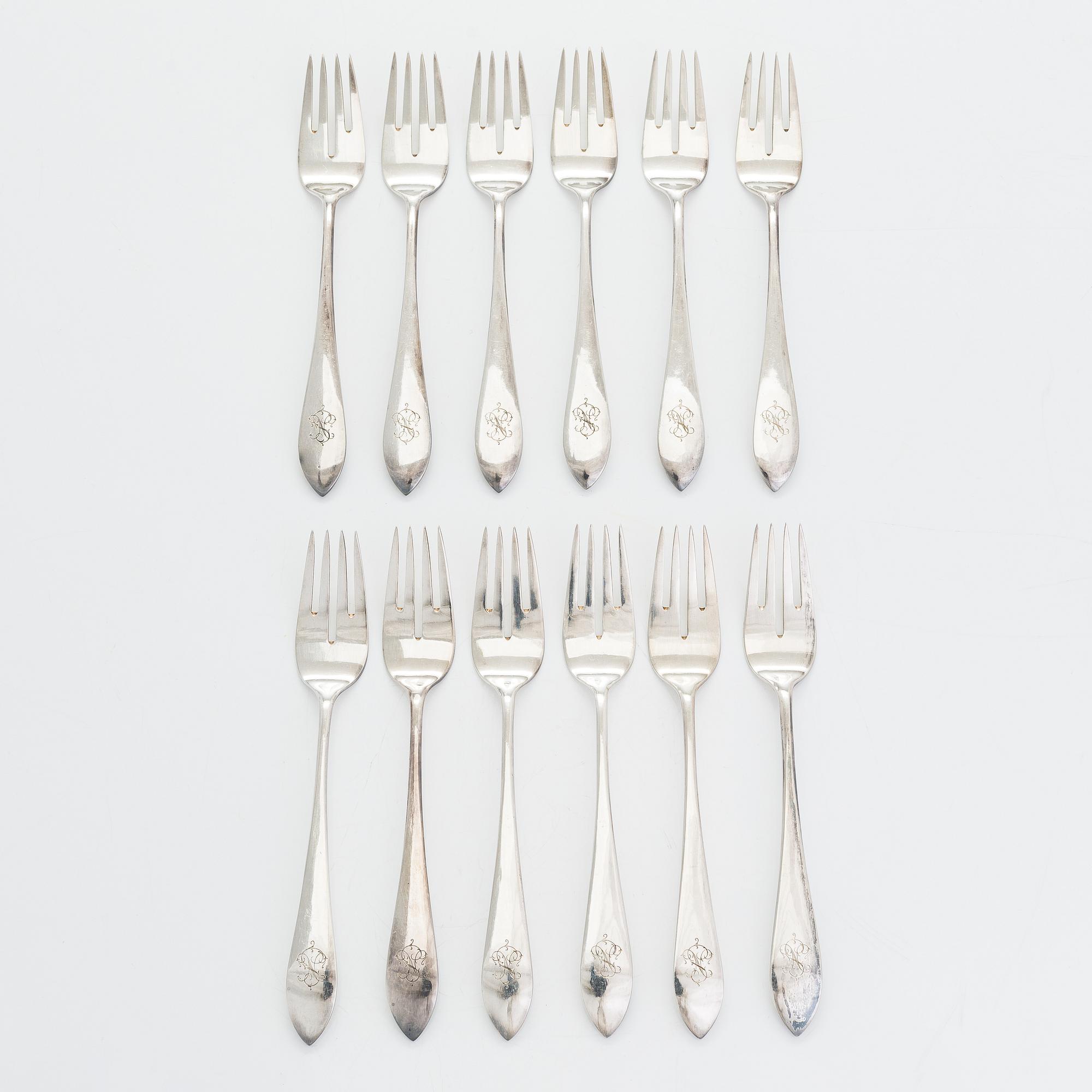 Bestickuppsättning för 12, totalt 108 delar, silver, Warszawa, Polen 1931-1963.