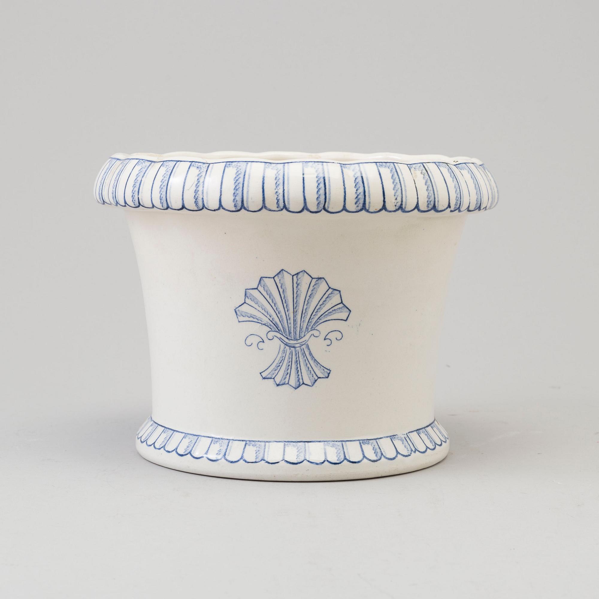 WILHELM KÅGE, a creamware plant pot from Gustavsberg, 1920's.
