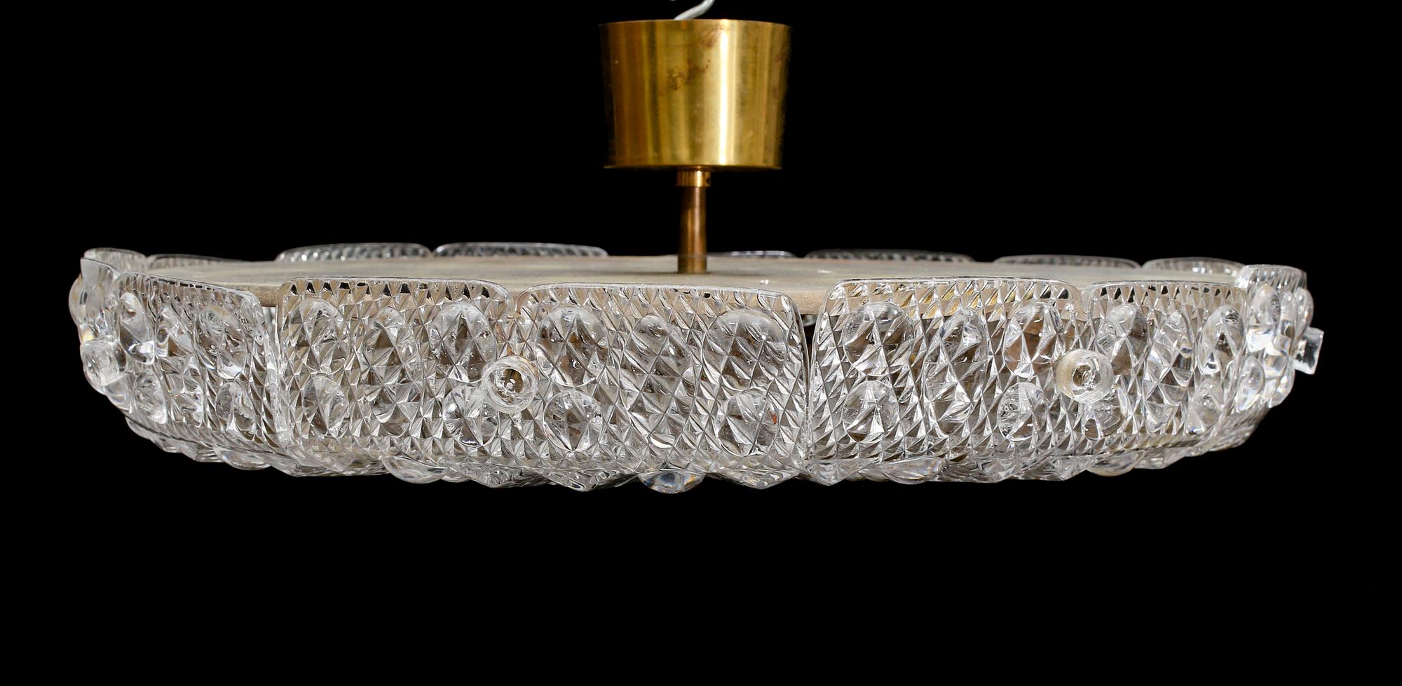 TAKLAMPA / TAKPLAFOND, Carl Fagerlund, Orrefors, 1900-talets andra hälft. Höjd ca 30 cm.