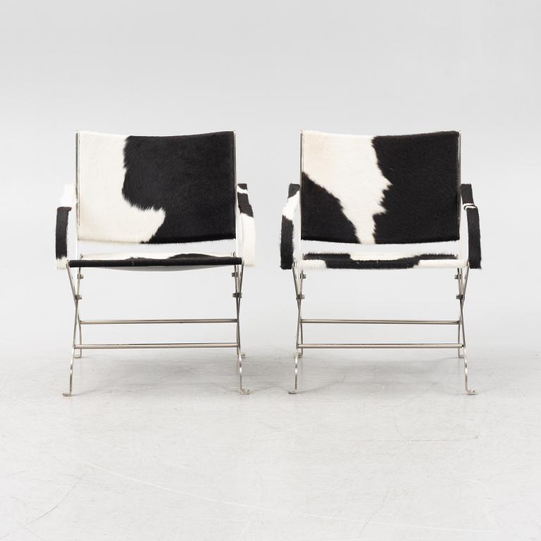 Antonio Citterio, a pair of 'Carlotta' chairs, Flexform, Italy.