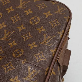 Louis Vuitton, cabin suitcase "Pégase 55".