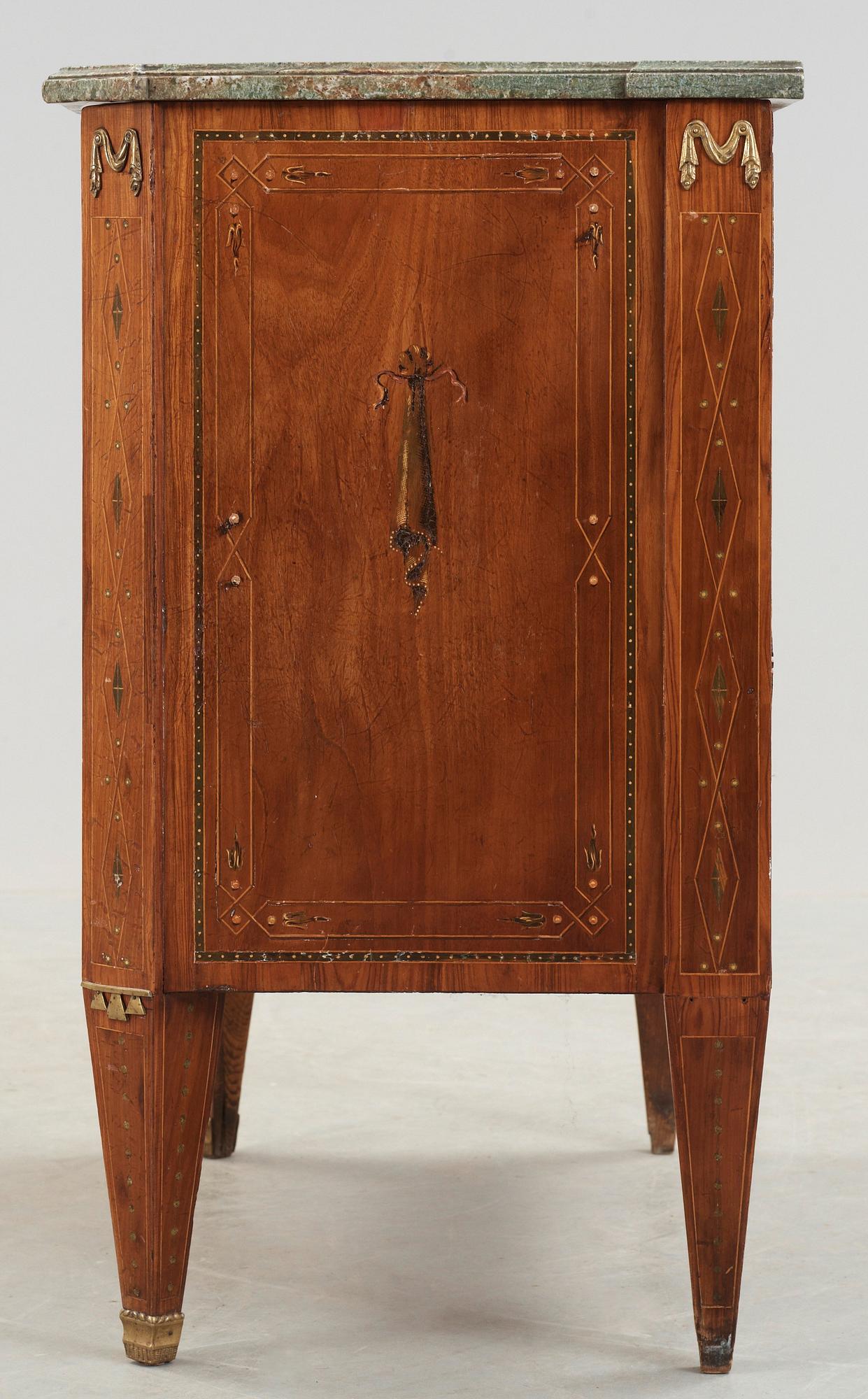 A Gustavian 18th century commode by N. P. Stenström, master 1781.