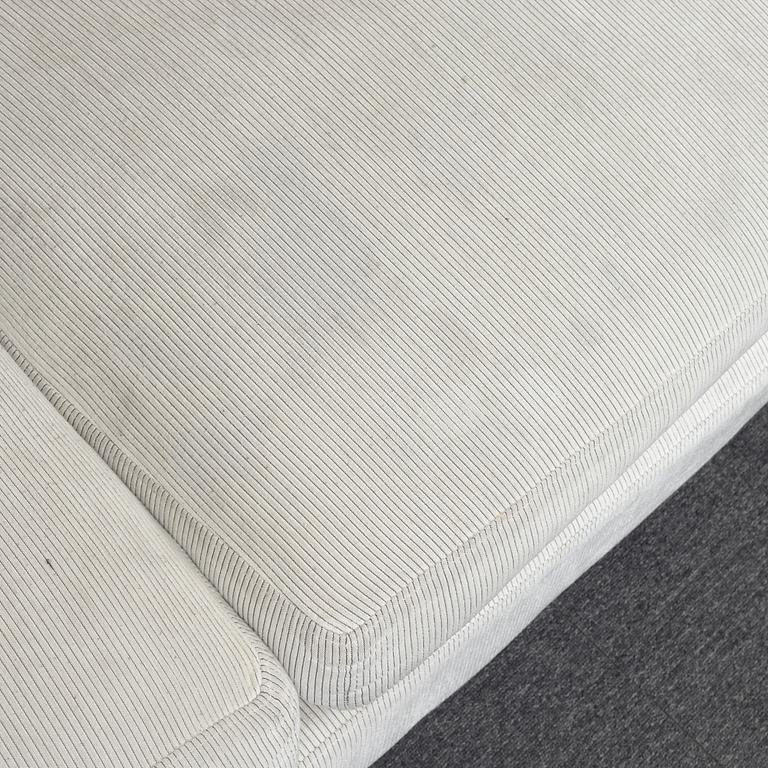 Jens Juul Eilersen, sofa, "Lift", contemporary.