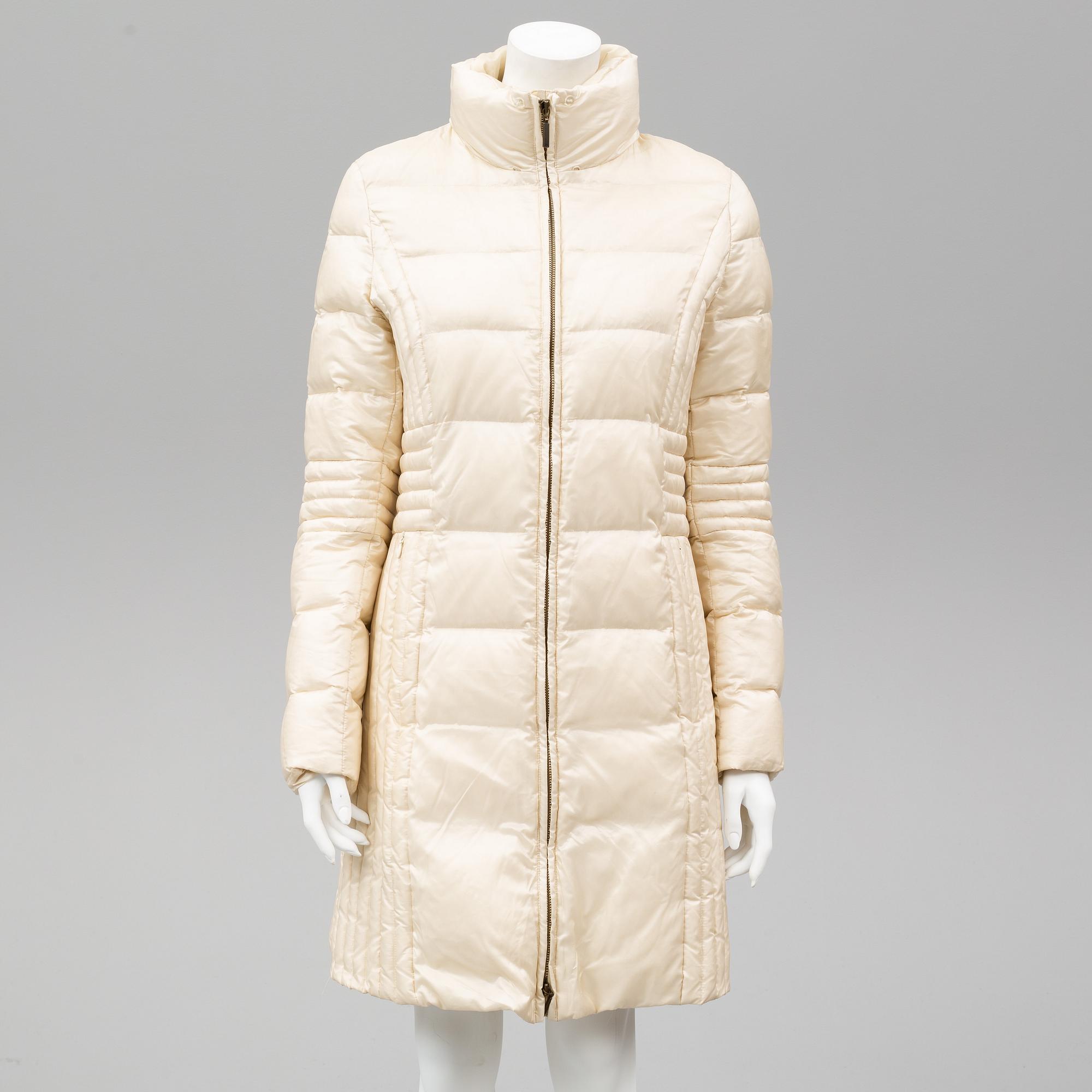 MAX MARA, täckkappa, fransk storlek 38.