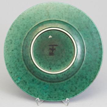 WILHELM KÅGE, an 'Argenta' stoneware dish from Gustavsberg.