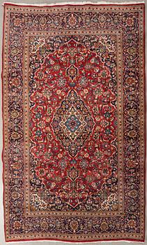 Najafabad carpet, old/semi-antique, approx. 310x206 cm.