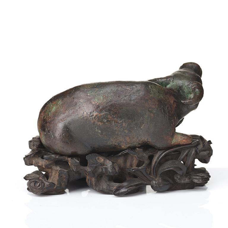 A bronze scultpure of a water buffalo, Ming dynasty (1368-1644).