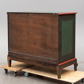 A baroque 18th century chest of drawers.