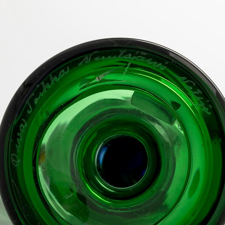 Oiva Toikka, A glass bird, "Flycatcher" signed Oiva Toikka Nuutajärvi Notsjö.