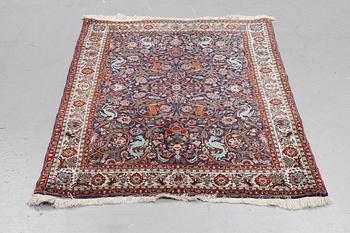 A rug, Old Bidjar, figural, ca 168 x 117 cm.