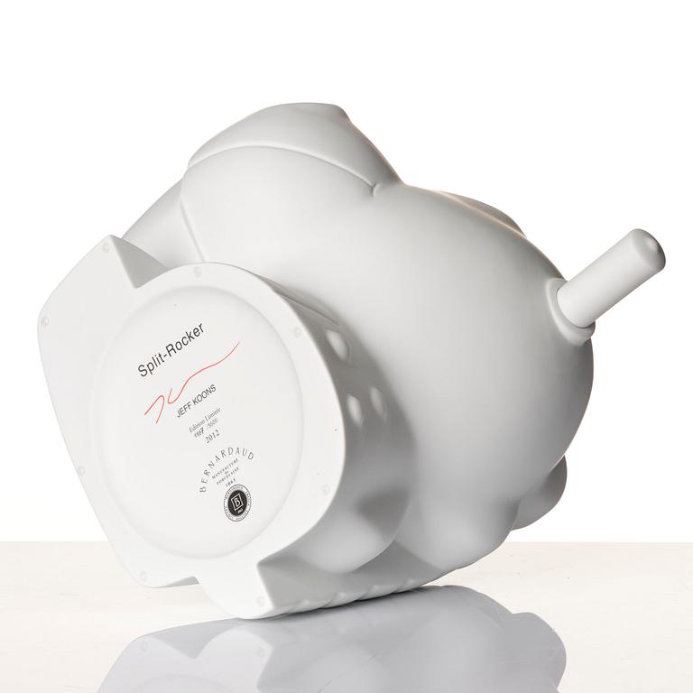 Jeff Koons, "Split-rocker" (2012).