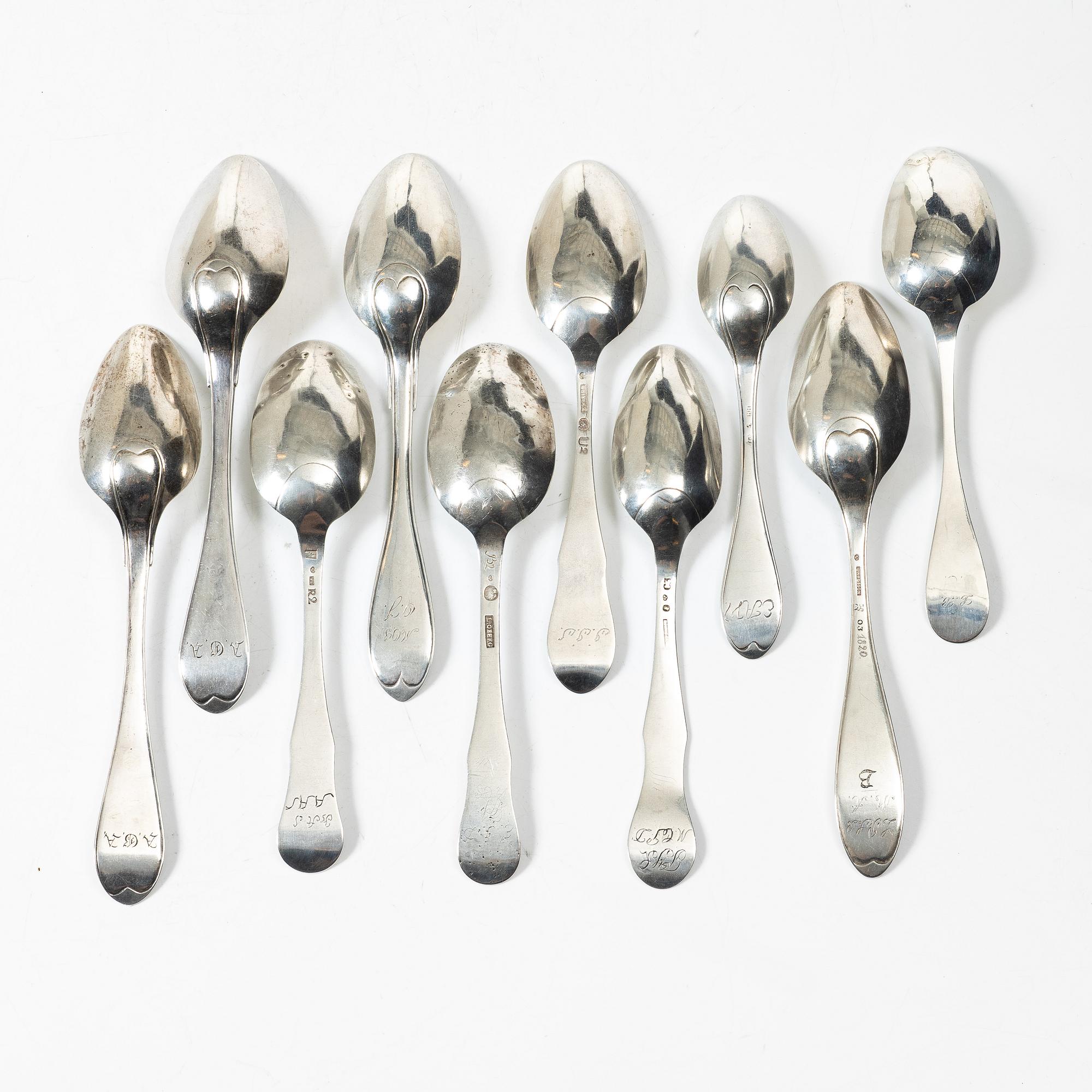 Matskedar, silver, 11 st, äldre modeller, 1789-1848.