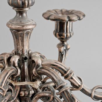 KANDELABRAR, ett par, nysilver, 1900-talets första hälft.