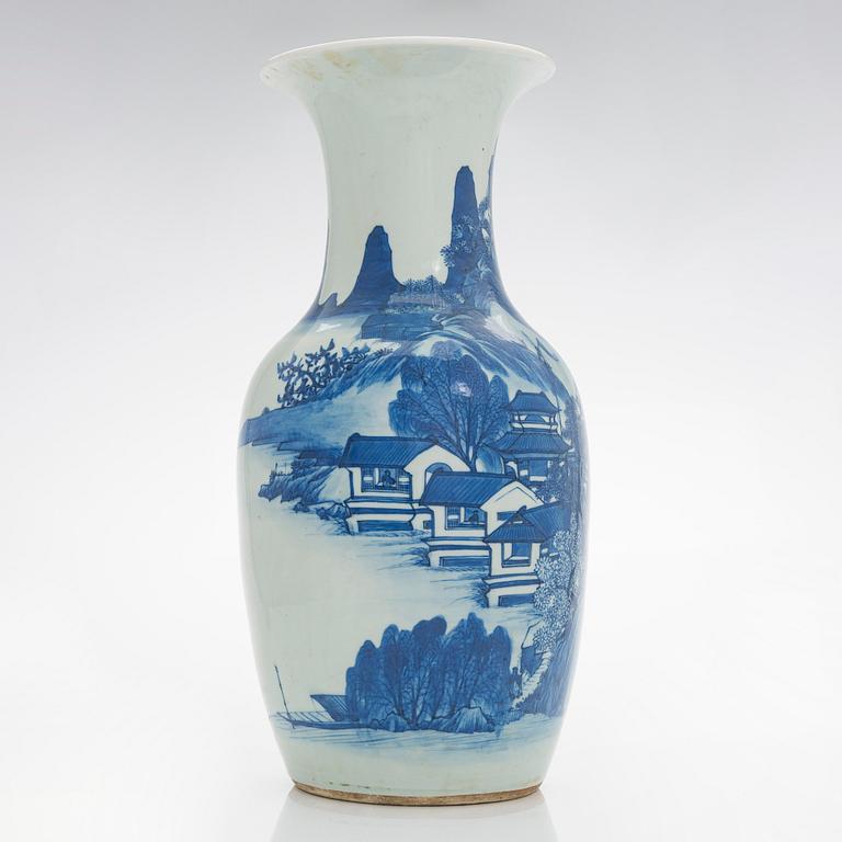 Two Chinese porcelain vases and a teapot, first half of the 20th century.