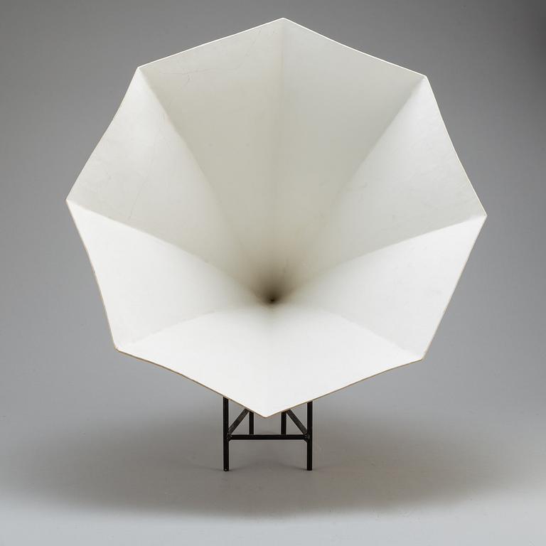 EBBA MATZ, skulptur, blandteknik papper och metall, ej signerad, 1994.