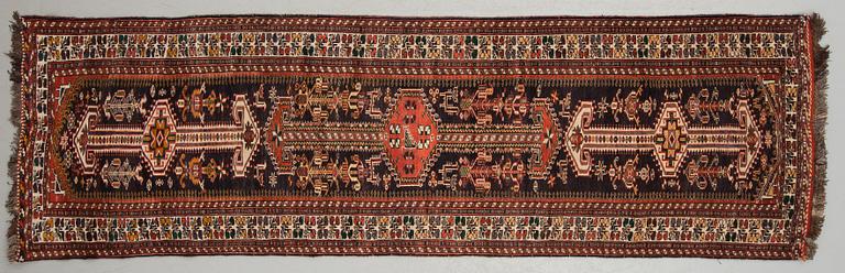GALLERIMATTA, semiantik, Shiraz, ca 360 x 108 cm.