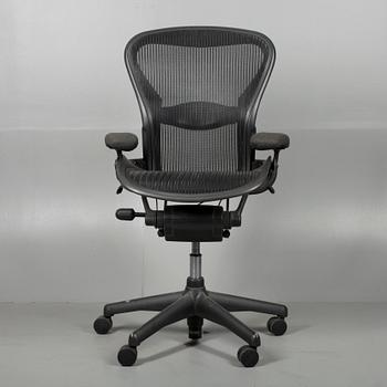 KONTTORITUOLI, "Aeron Chair", Herman Miller.