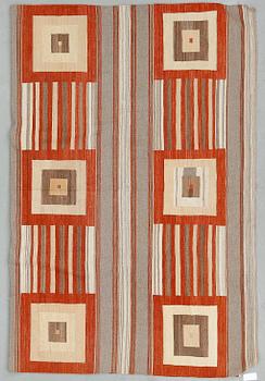 MATTA, Kelim, modern tillverkning. Ca 328x252 cm.