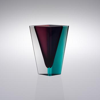 KAJ FRANCK, A VASE. Prisma. Signed K. Franck, Nuutajärvi Notsjö -57.