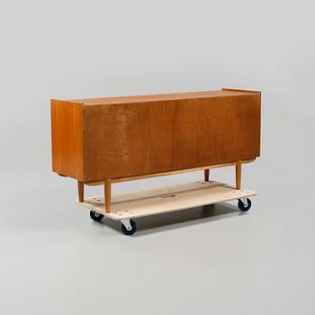SIDEBOARD, 1900-talets andra hälft.