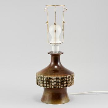 BORDSLAMPA, stengods, Stig Lindberg, Gustavsbergs studio, 1900-talets andra hälft.