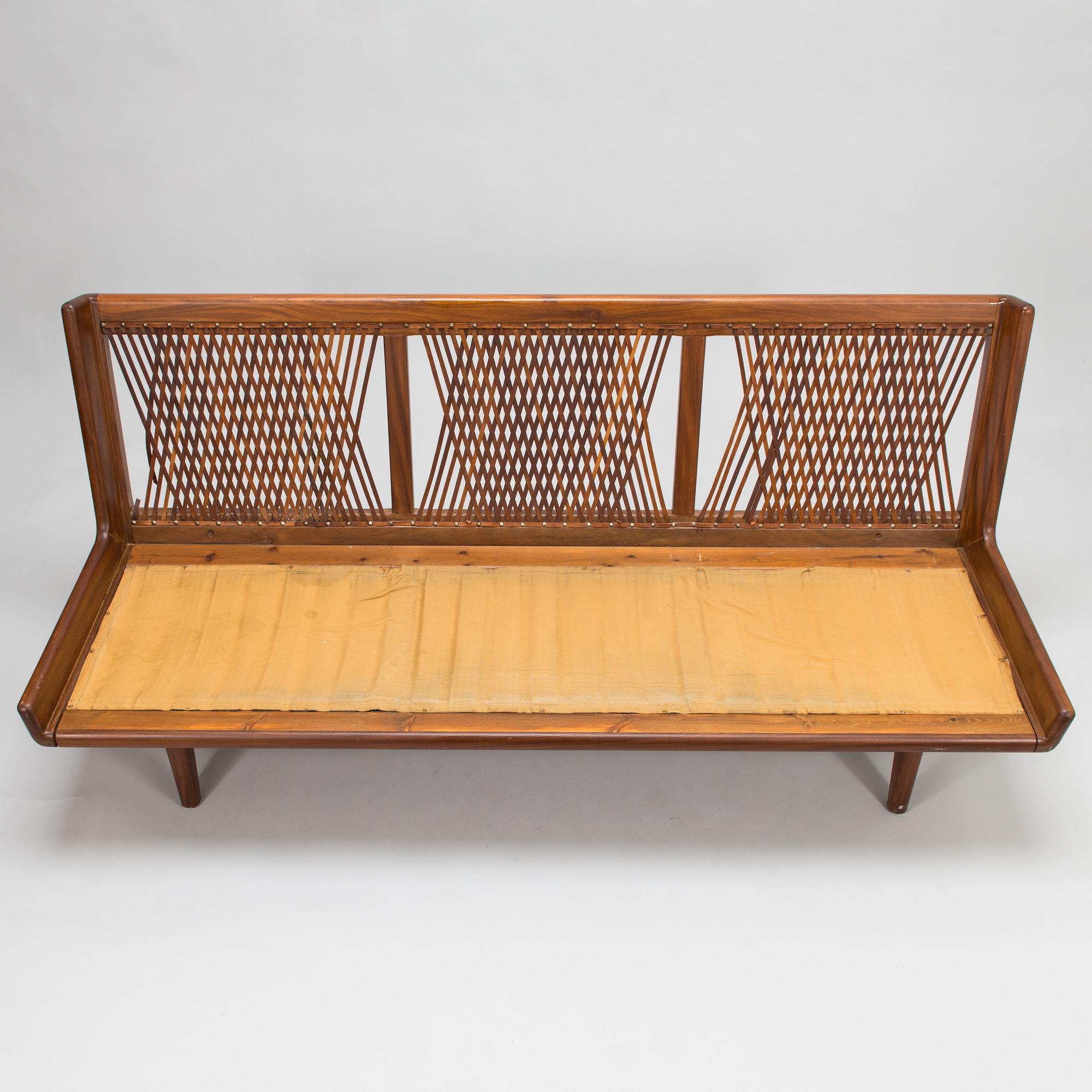 Carl Gustaf Hiort af Ornäs, a mid-20th century 'Studio' sofa for  Hiort Tuote Puunveisto Oy - Träsnideri Ab.