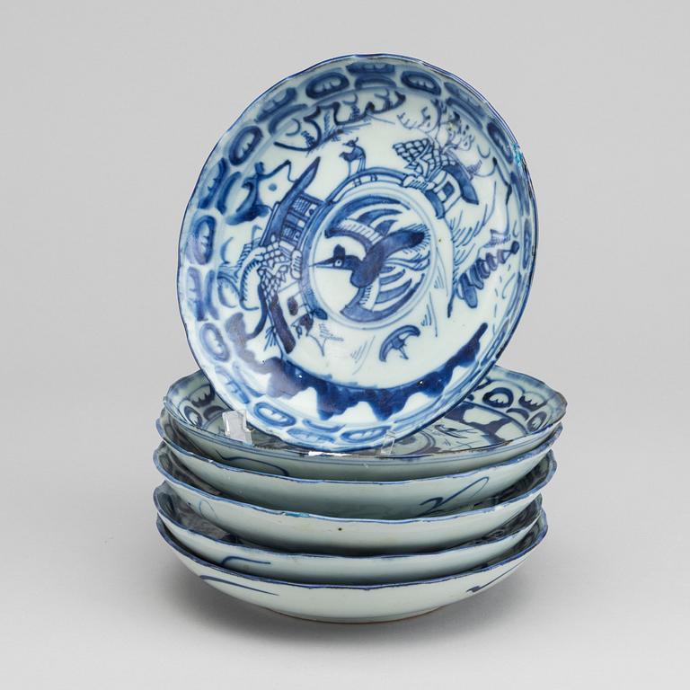 6 CHINESE PORCELAIN PLATES 19TH CENTURY.